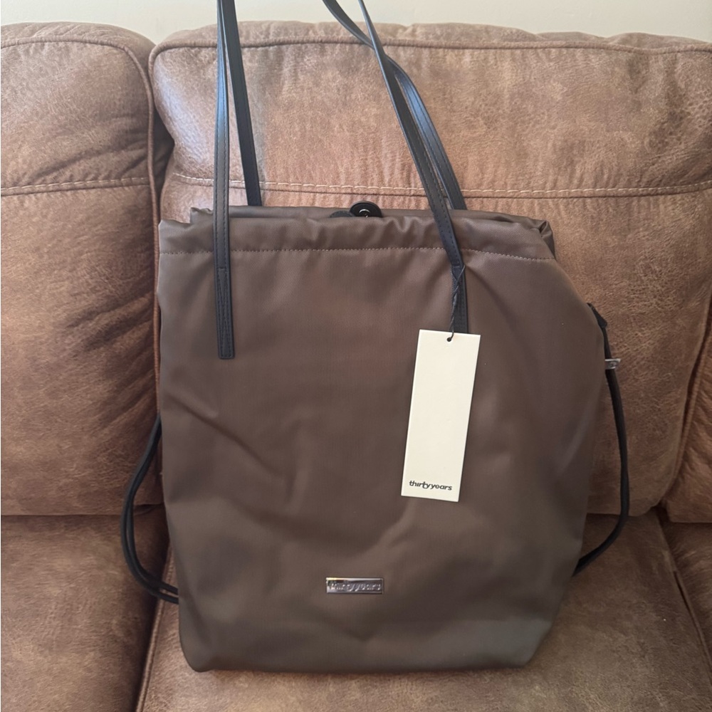 30 years shoulder bag